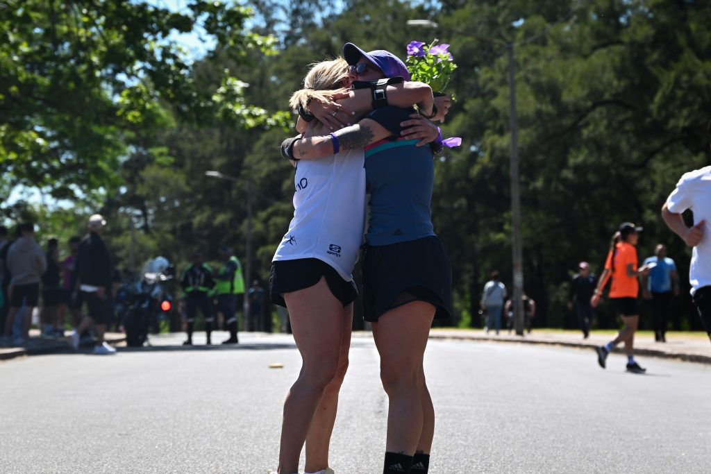 Corré y Caminá 2025